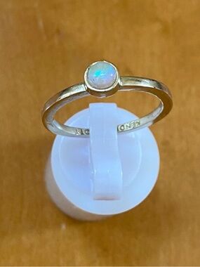 Kendra Scott Opal Silver Ring